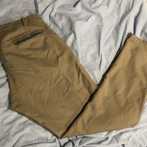 Lululemon Commission pant Beige